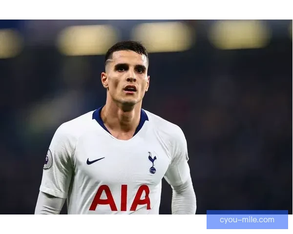 以拉梅拉在希腊赛场焕发老将价值带领球队再掀技术激情新篇章荣耀