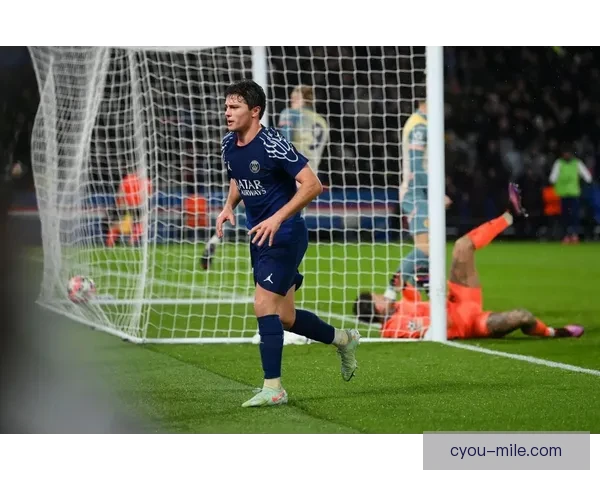 贝伦斯欧冠主场破门为柏林联合打入队史首个欧冠进球创造历史